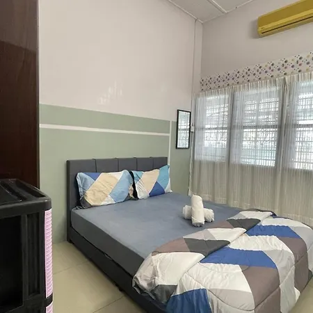 3 Rooms Town Homestay 1 Mins To Town Teluk Intan Exterior photo