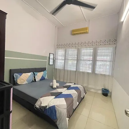 3 Rooms Town Homestay 1 Mins To Town Teluk Intan Exterior photo